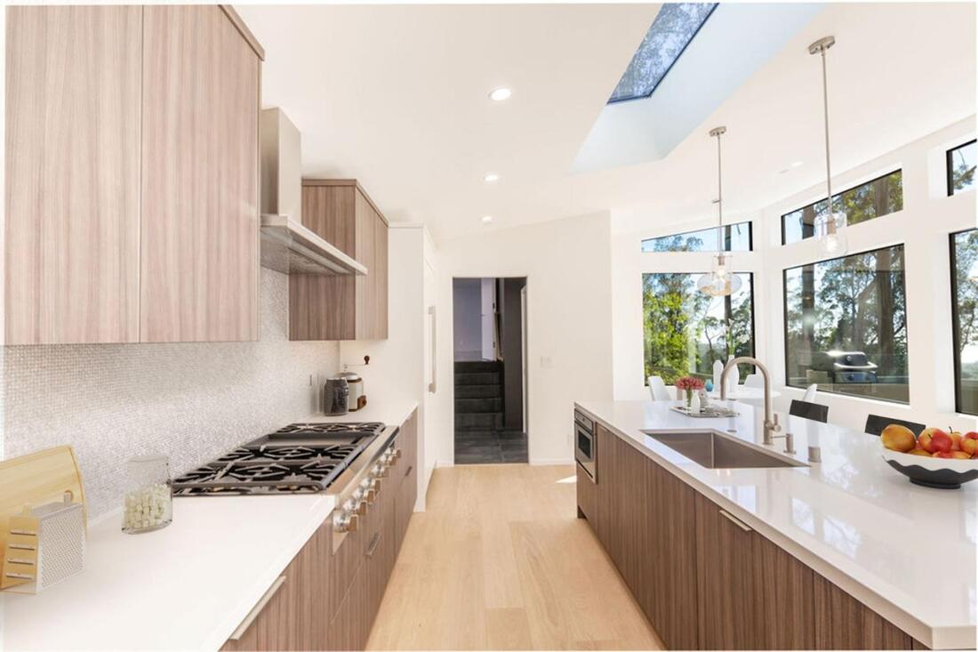 15 Terrace Ave living room